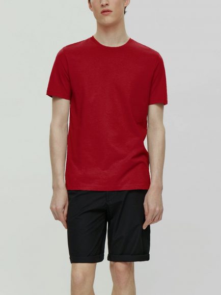 Red men half sleeve tshirt