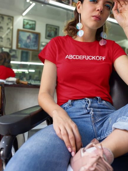 Red minimal tshirt