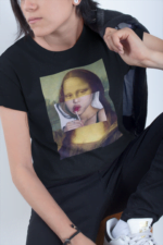 Mona Lisa Women T-shirt