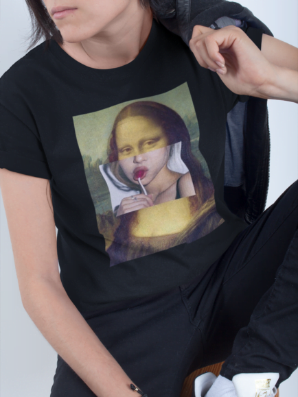 Mona Lisa Women T-shirt